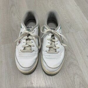 Classic REEBOK sneakers~ Club C 85 Vintage Style Tennis Shoes~Size 8 Womens